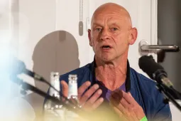 Roman Bezjak © privat web