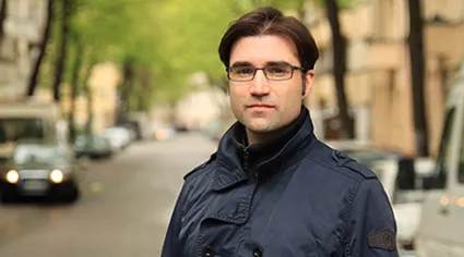 Autorenfoto Dominik Bretsch